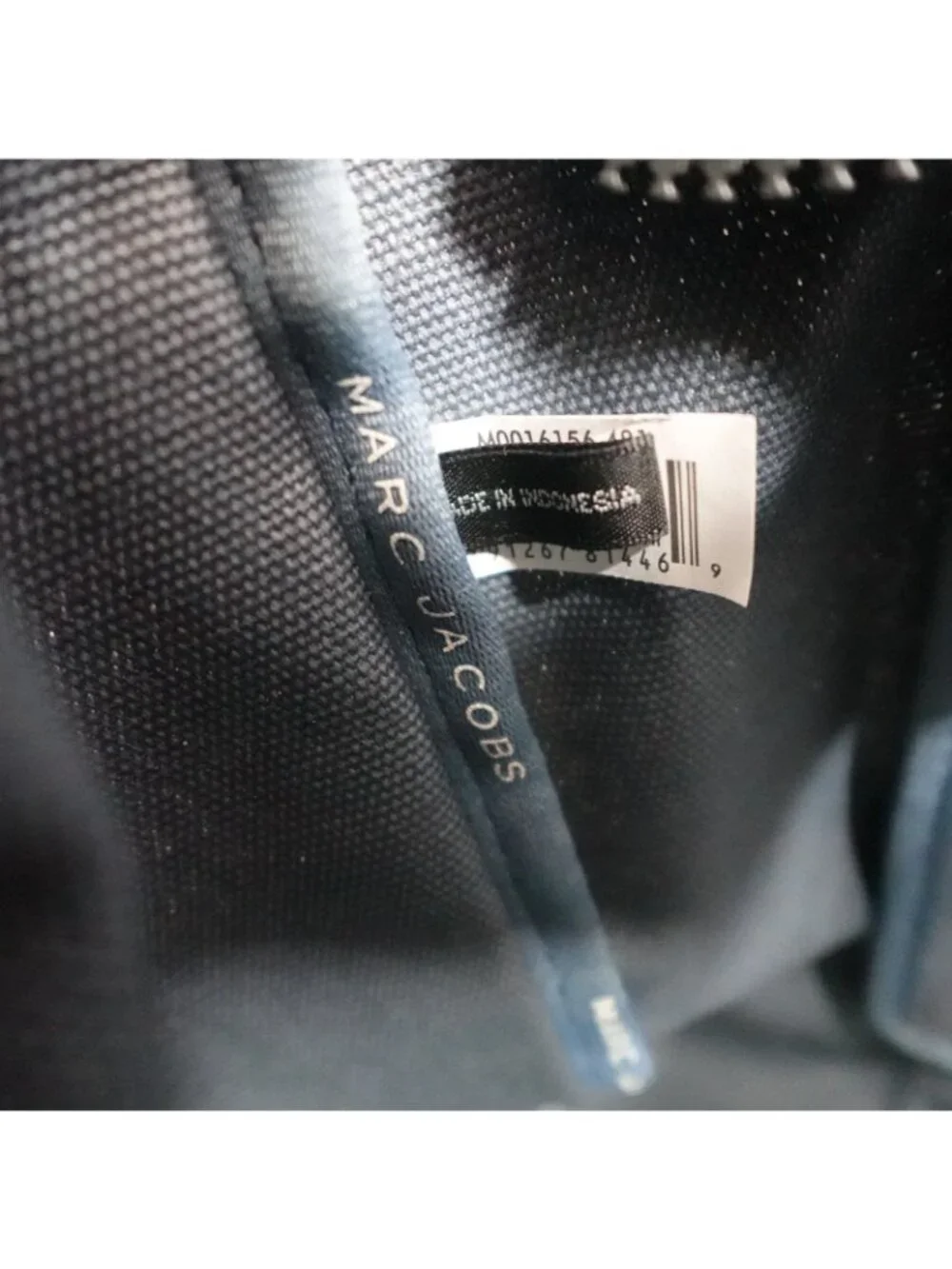 Marc Jacobs blue color